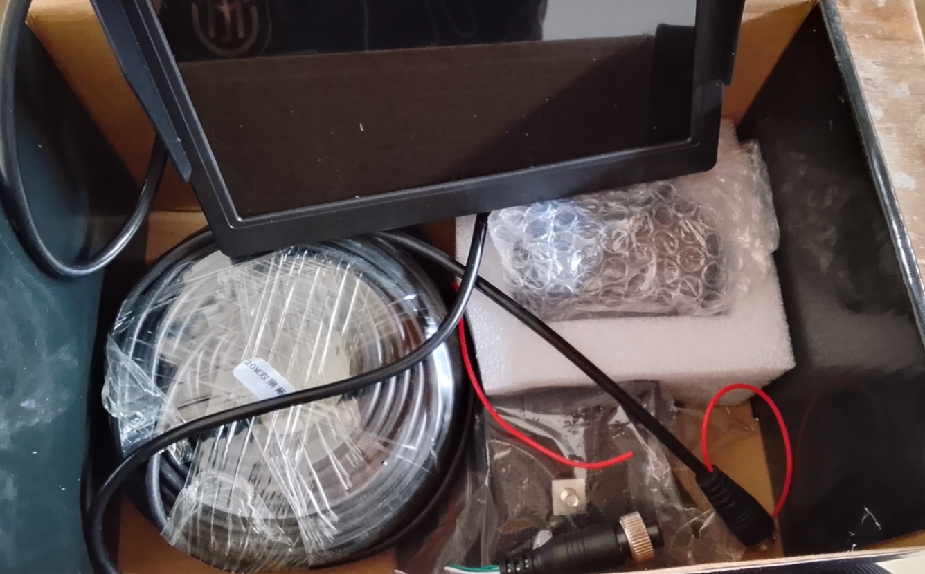 CHANEL 1 CAMARA+PANTALLA 12V Y 24V