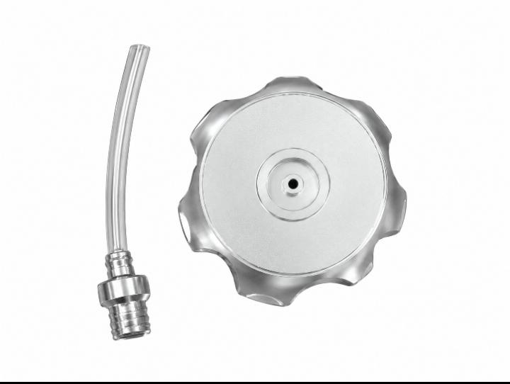 TAPA DE TANQUE DEPORTIVO CROMADO UND STD